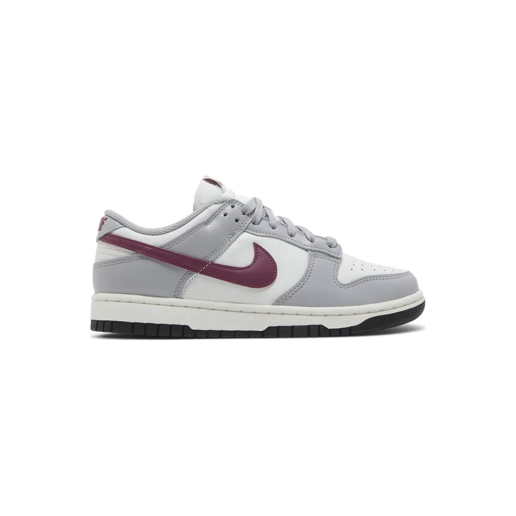 Nike Dunk Low ‘Summit White/Rosewood’