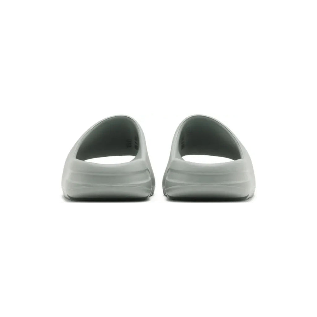 Yeezy Slides 'Salt'