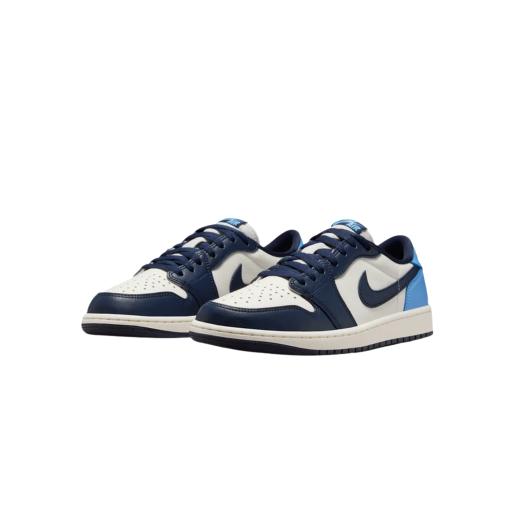 Jordan 1 Low OG Obsidian UNC