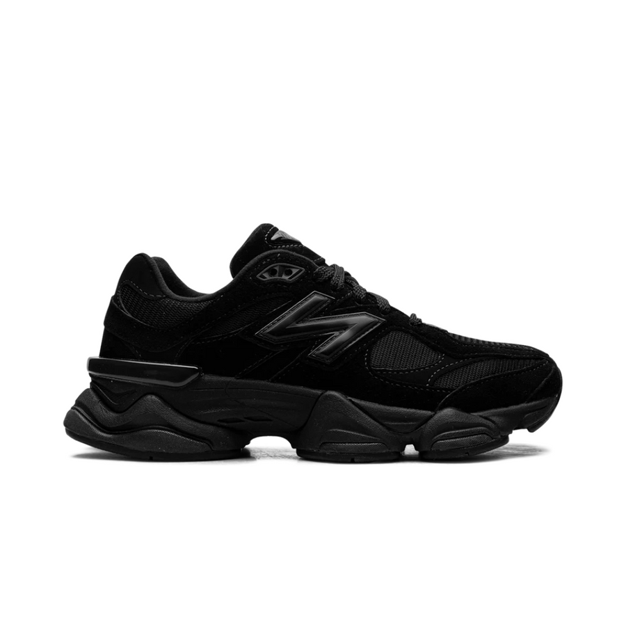New Balance 9060 Triple Black