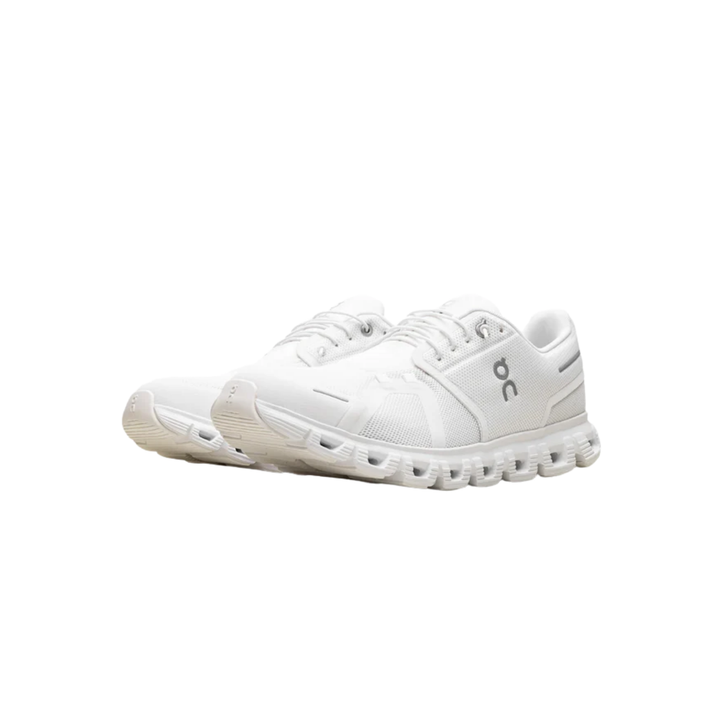 On Running Cloud 6 All White