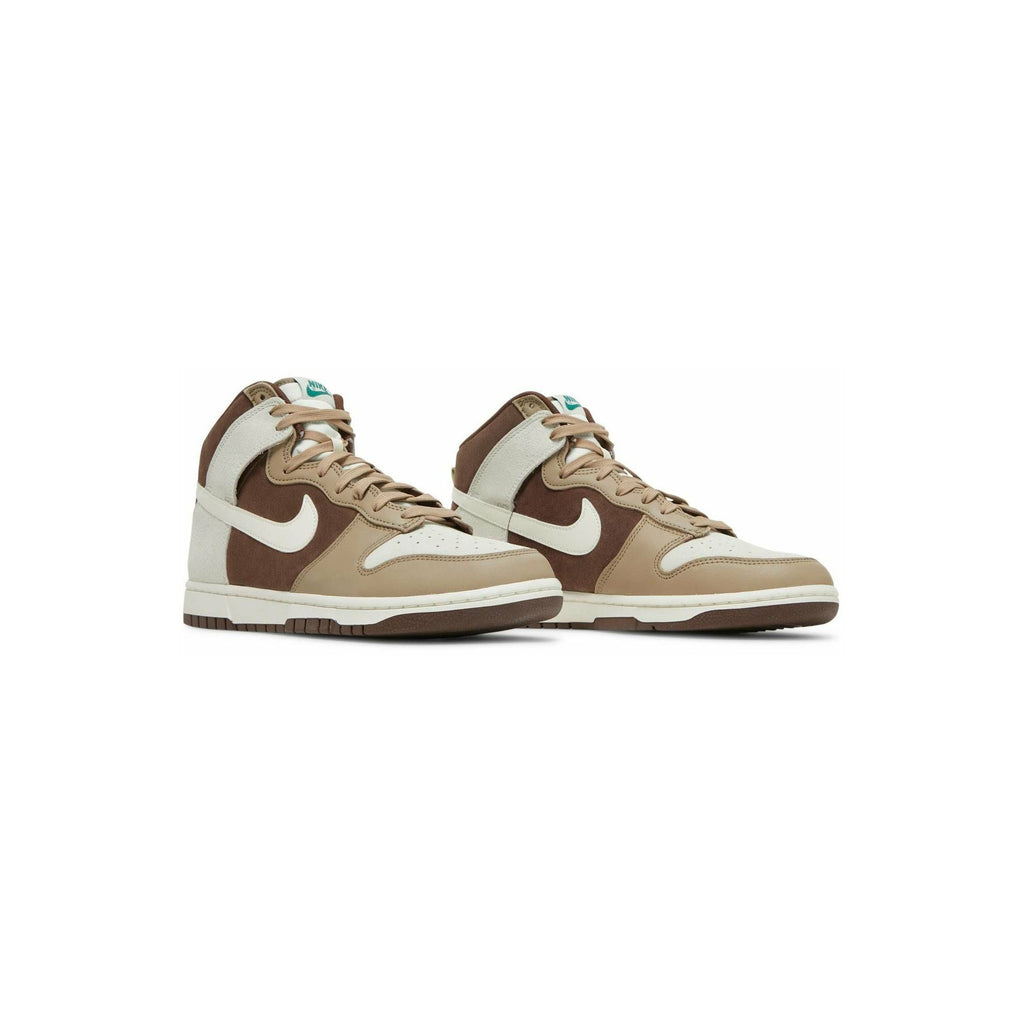 Nike Dunk High 'Light Chocolate'