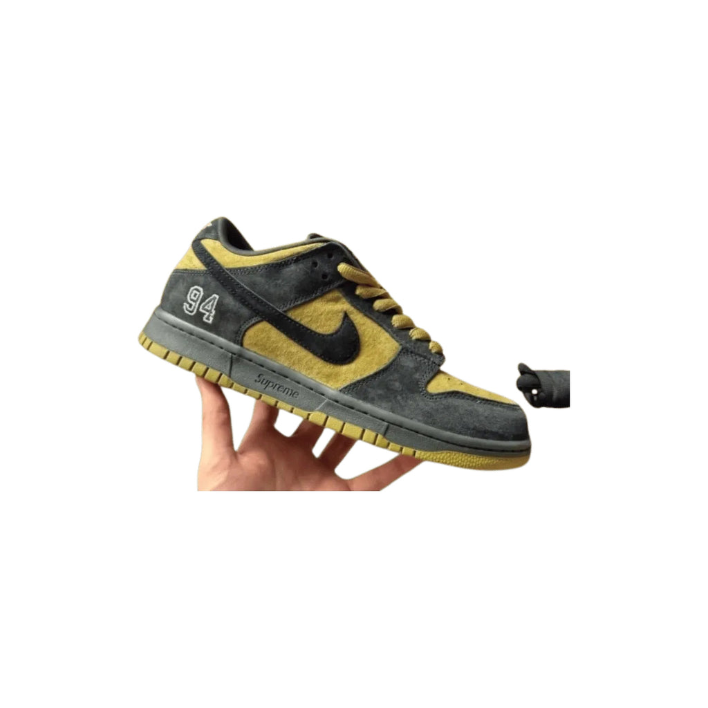 Nike Supreme x Dunk Low SB 'Camper Green'