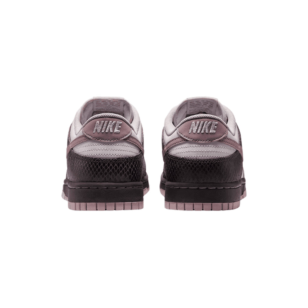 Nike Dunk Low SE "Medium Ash"