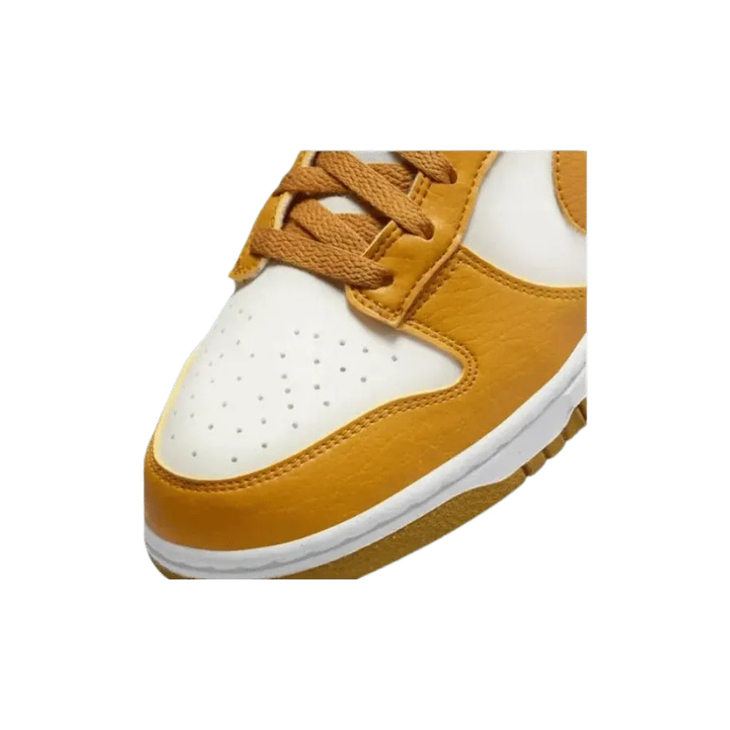 Dunk Low Next Nature Light Curry
