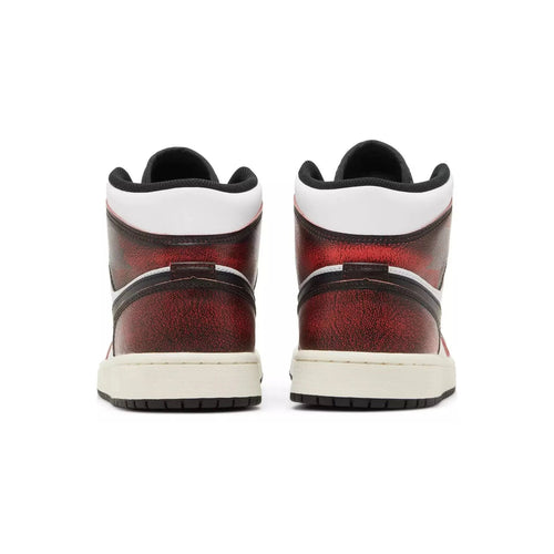 Air Jordan 1 Mid Wear-Away Chicago