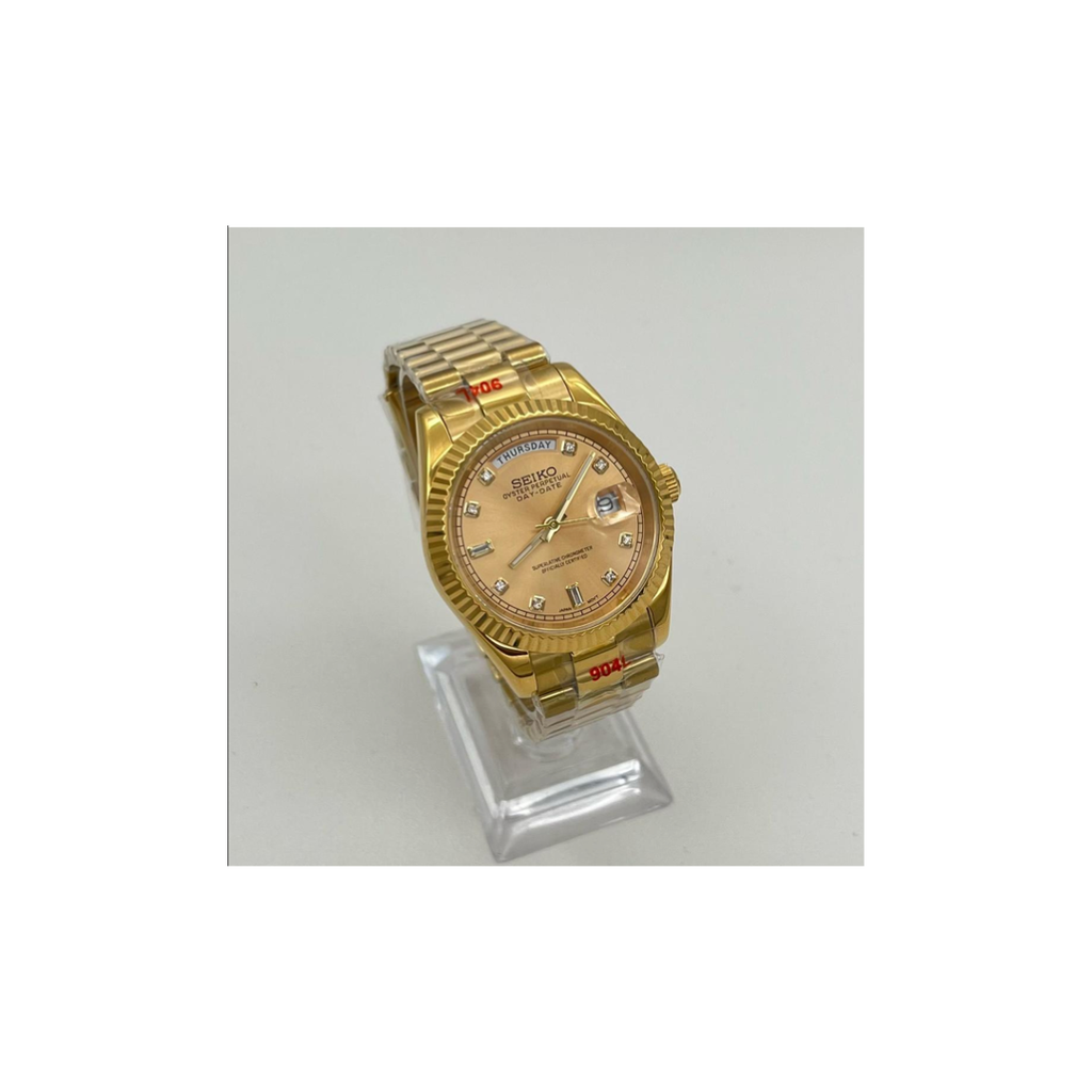 Seiko Mod Day-Date Gold