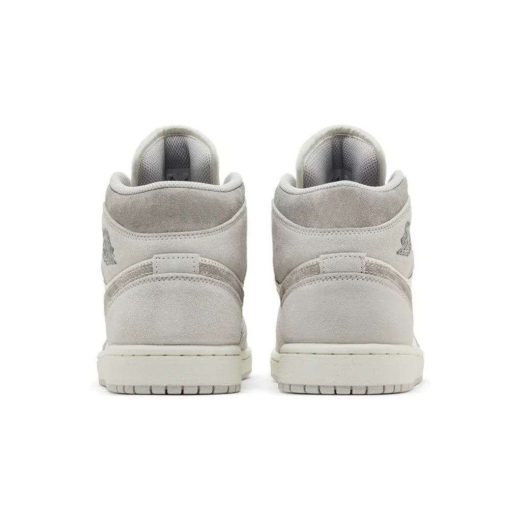 Air Jordan 1 Mid SE 'Neutral Grey Sail'