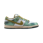 Nike SB Dunk Low Pro x Alexis Sablone "Chameleon"