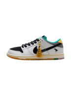 Nike SB x CSEF Dunk Low  Dunks
