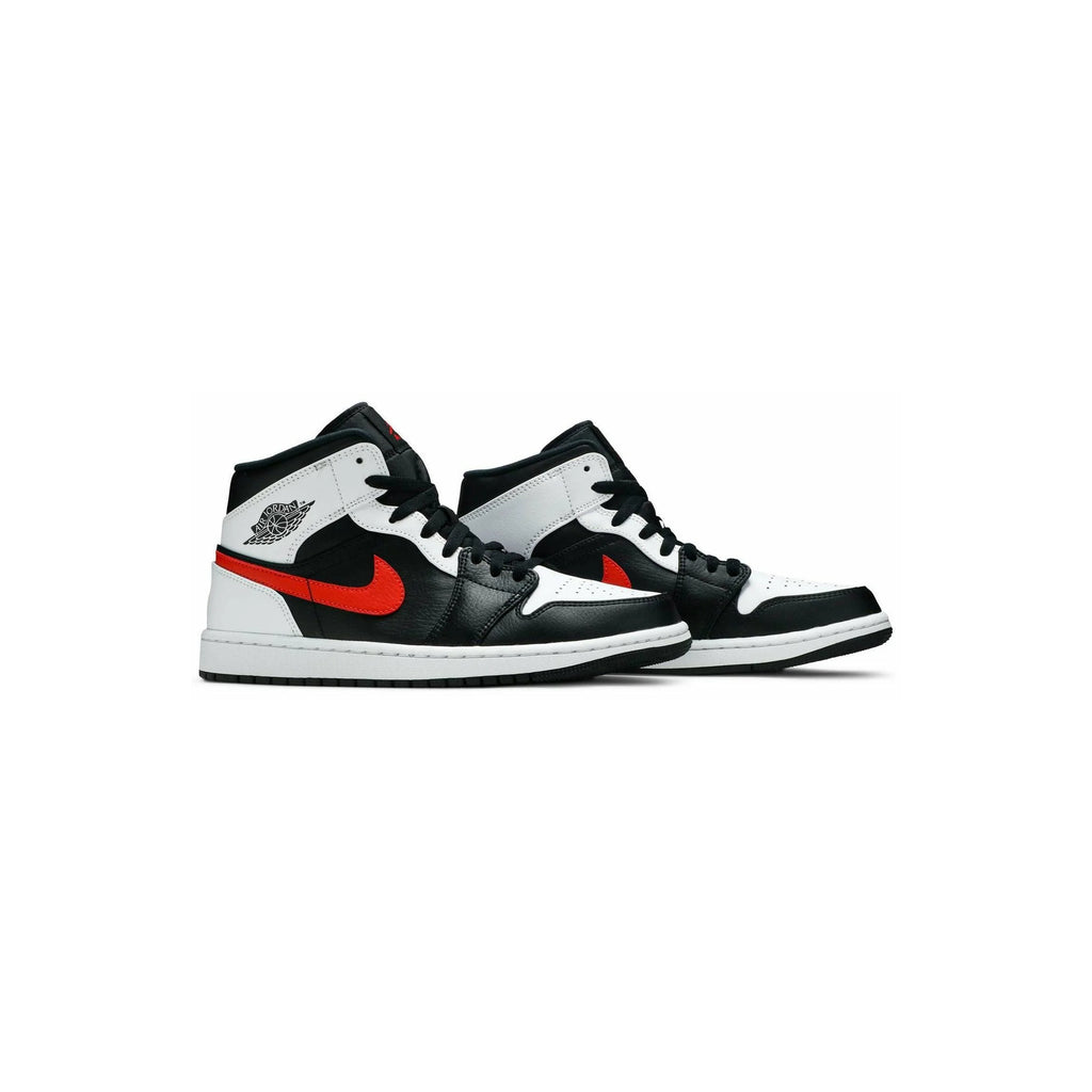 Air Jordan 1 Mid 'Chile Red'