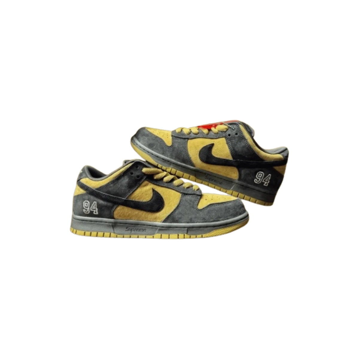 Nike Supreme x Dunk Low SB 'Camper Green'
