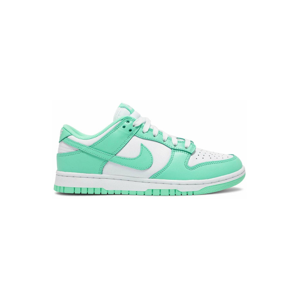 Nike Dunk Low 'Green Glow'