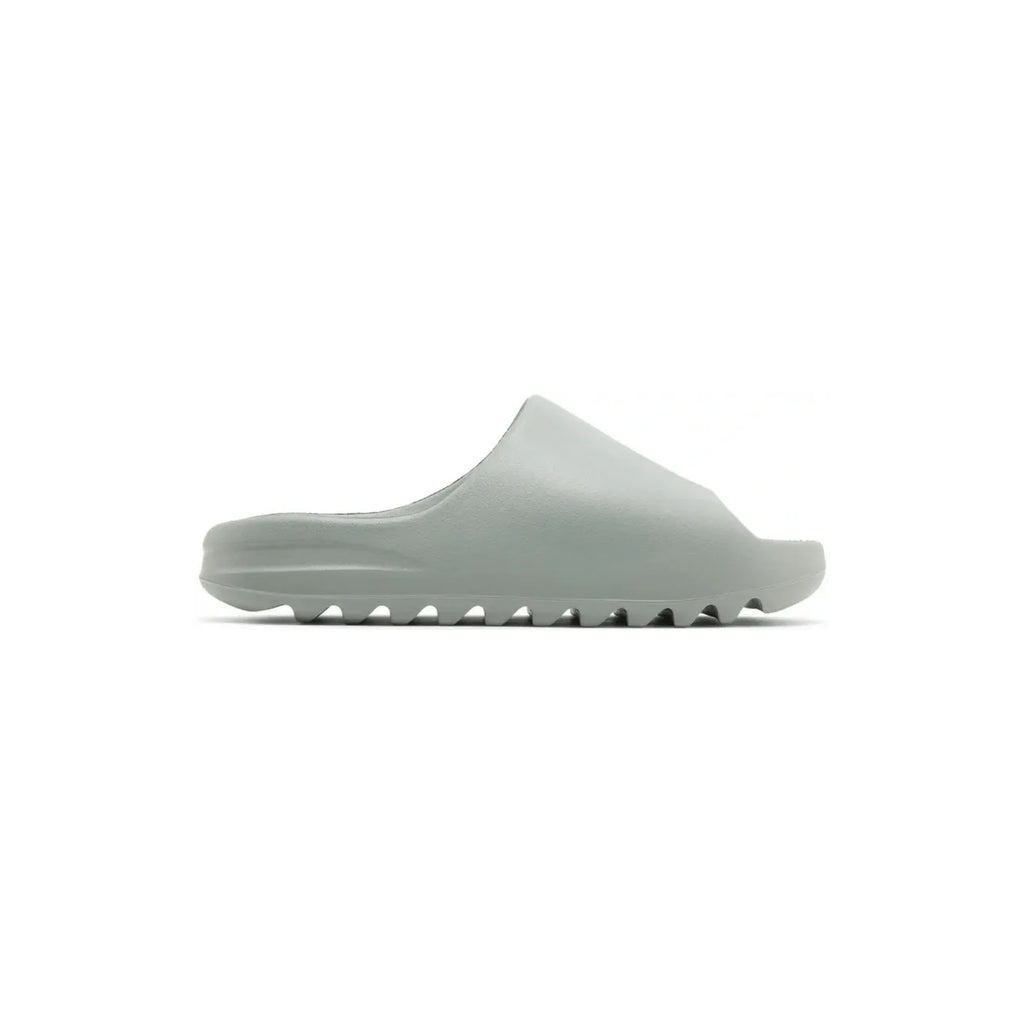Yeezy Slides 'Salt'
