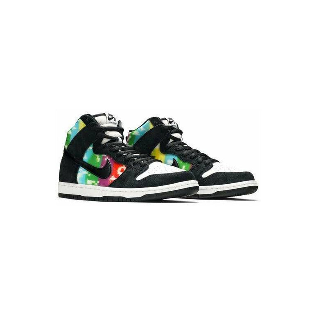 Nike Dunk High SB TV Signal